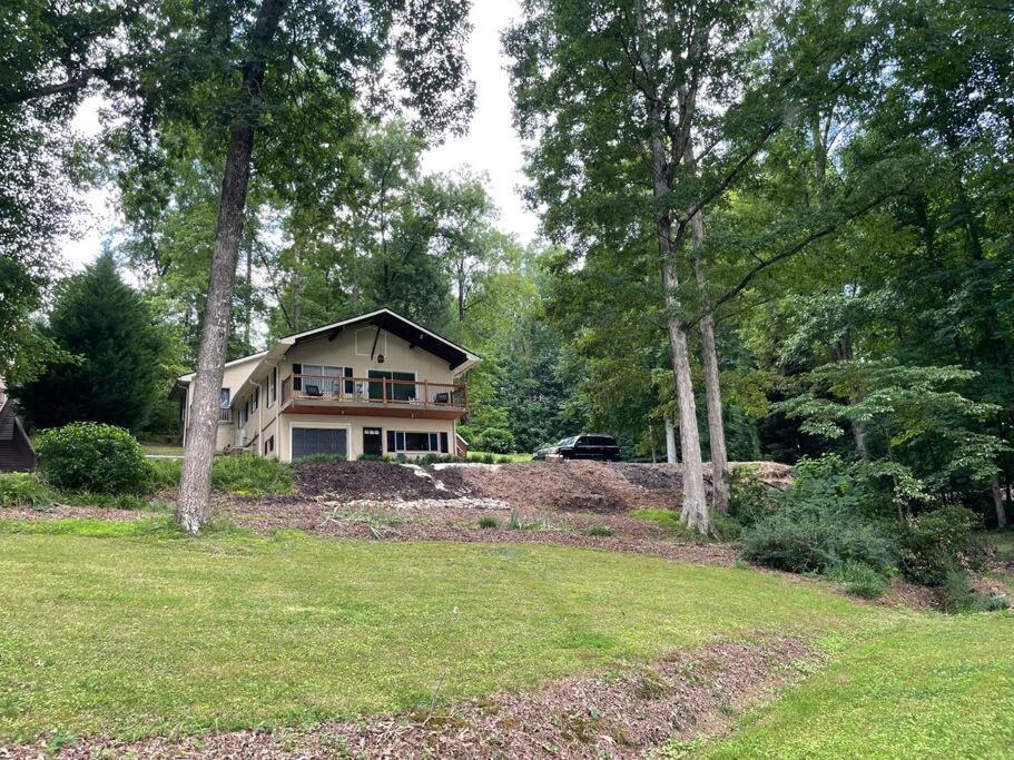 Вілла Cozy, Lake Lanier Property With Amazing Views Досонвілль Екстер'єр фото